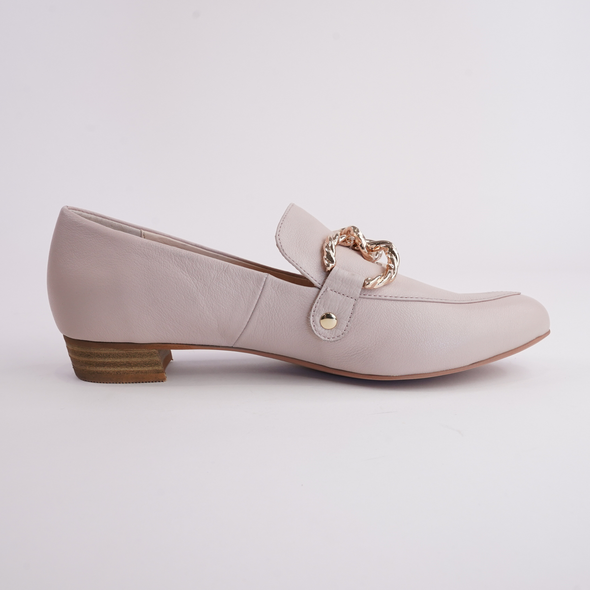 Esben Nude Leather Loafers - DJANGO AND JULIETTE | Shouz