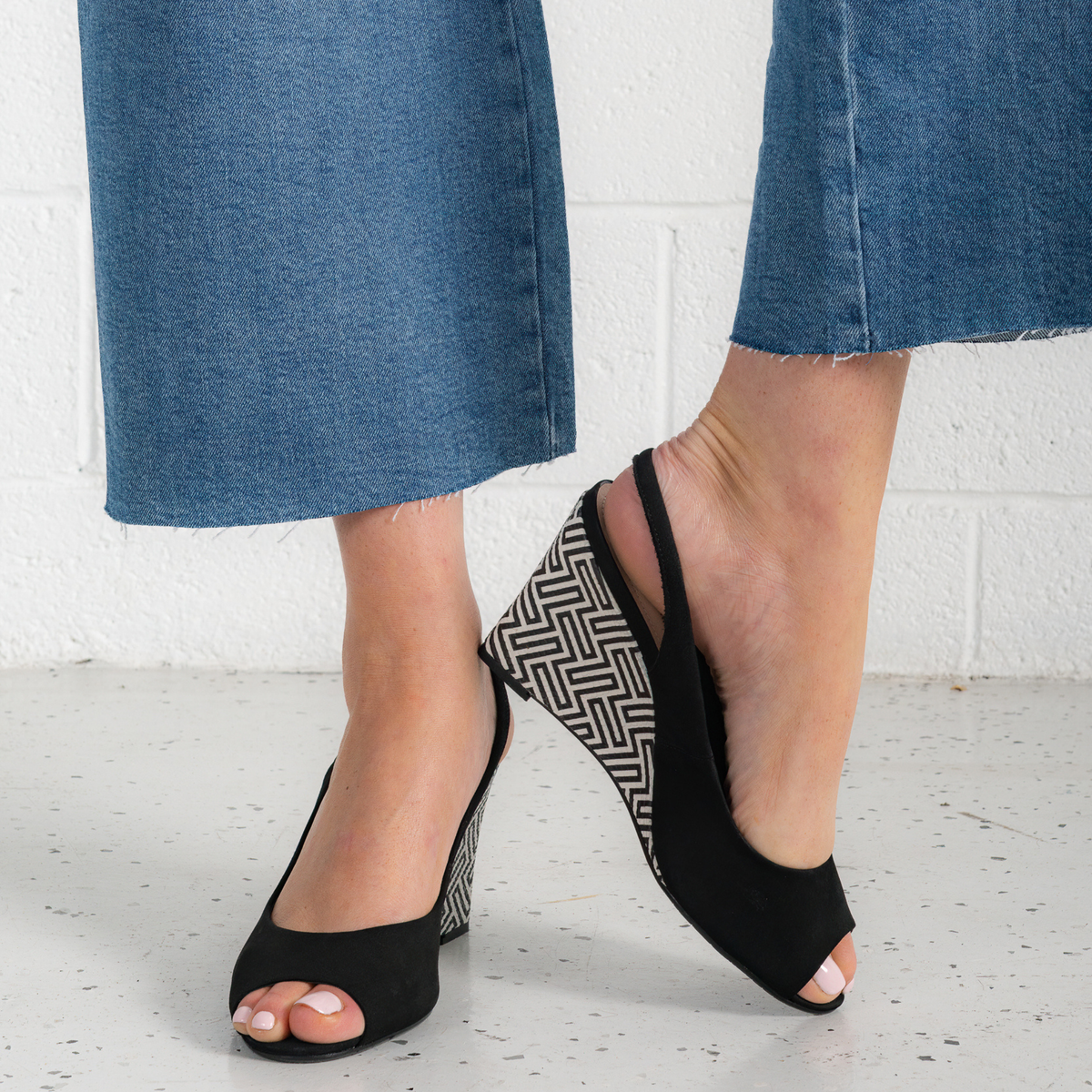 Bryce Black Nubuck Leather Heels - CHRISSIE | Shouz