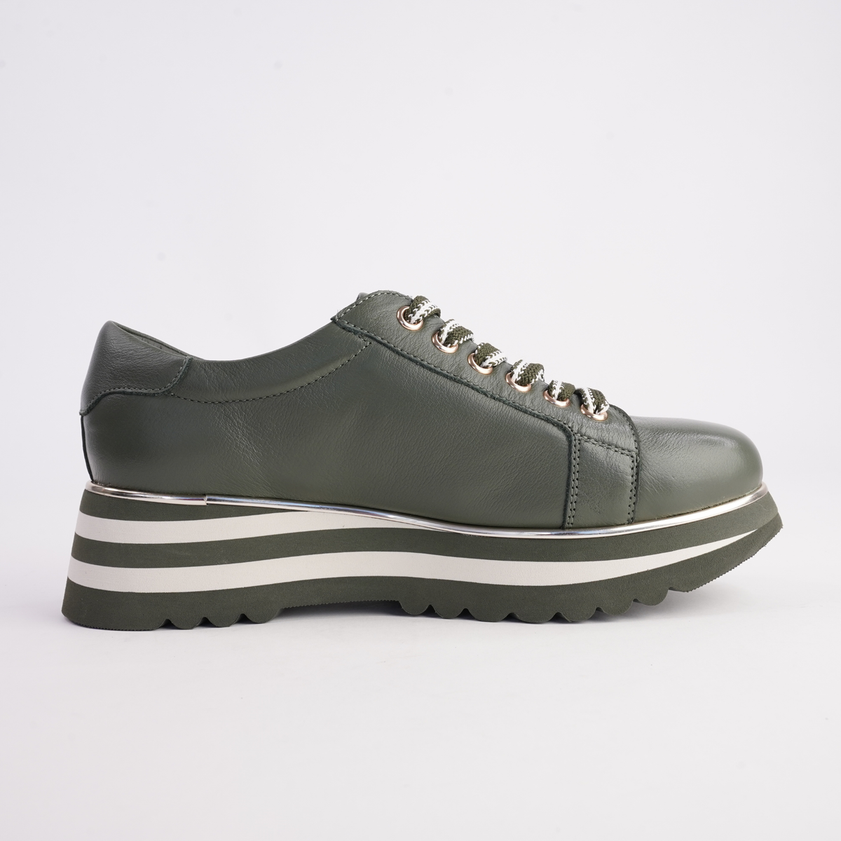 Eammes Olive/ Milk Leather Sneakers