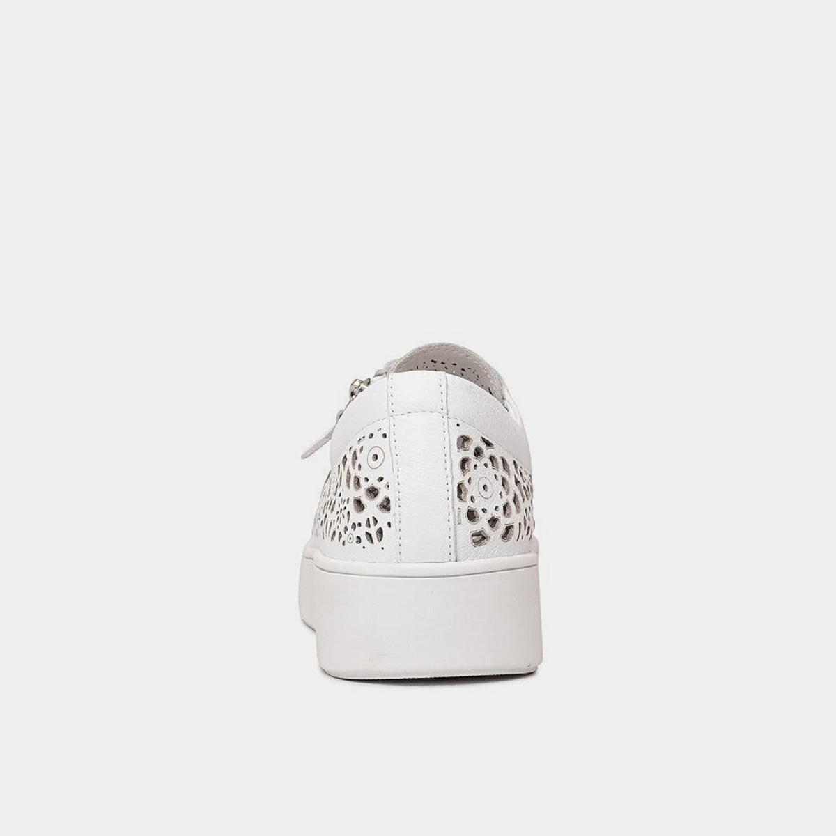 Leitha White Leather Sneakers - DJANGO AND JULIETTE | Shouz