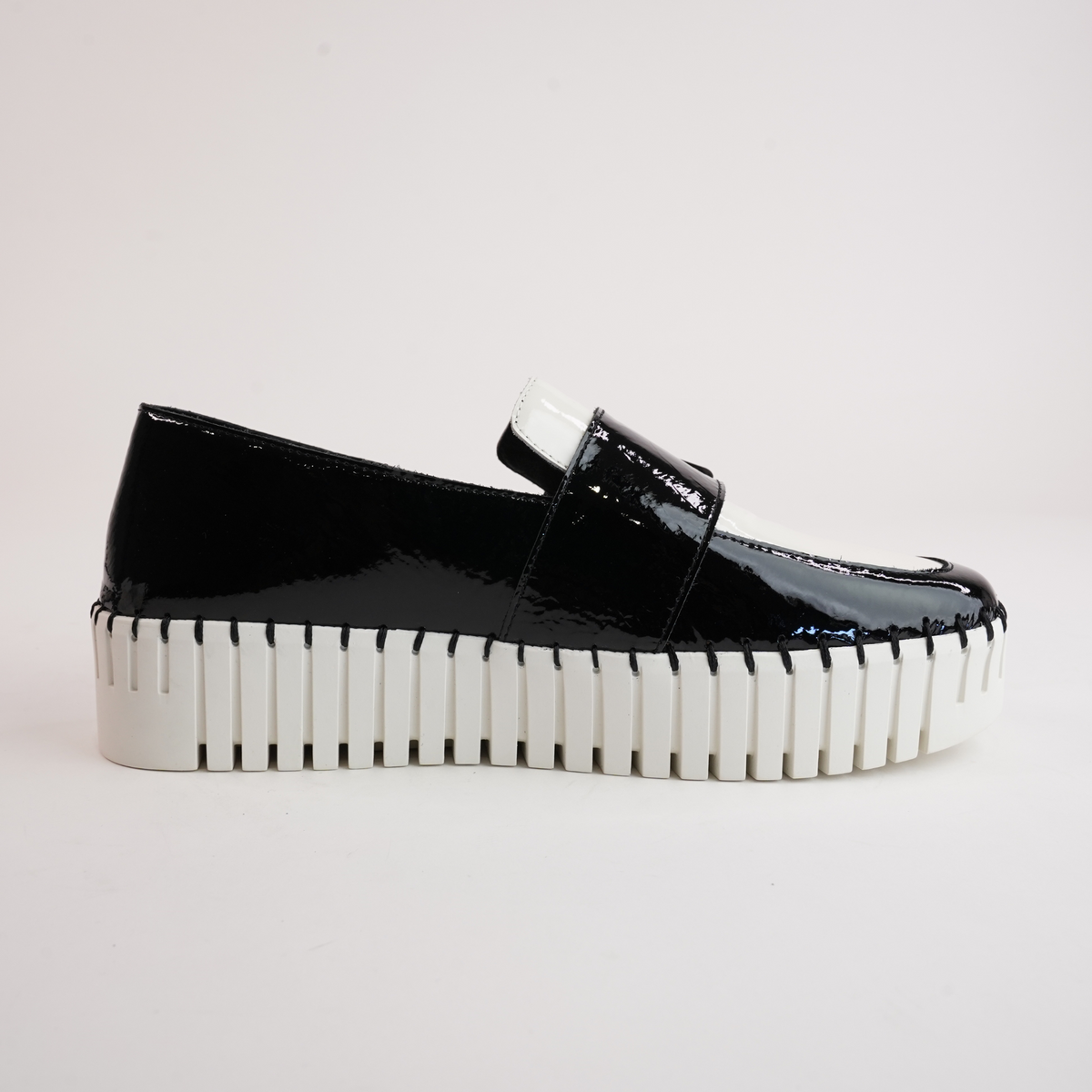 Belenna Black Patent/ Ivory Patent Leather Sneakers - DJANGO AND JULIETTE | Shouz