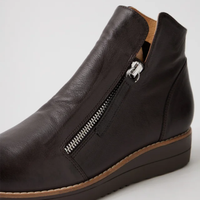 Ohmy Choc Leather/ Choc Sole Ankle Boots - TOP END | Shouz