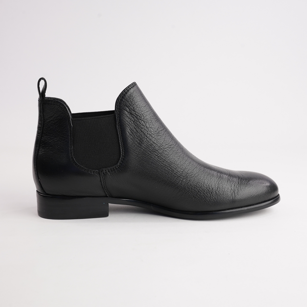 Quatisse Black Leather Ankle Boots