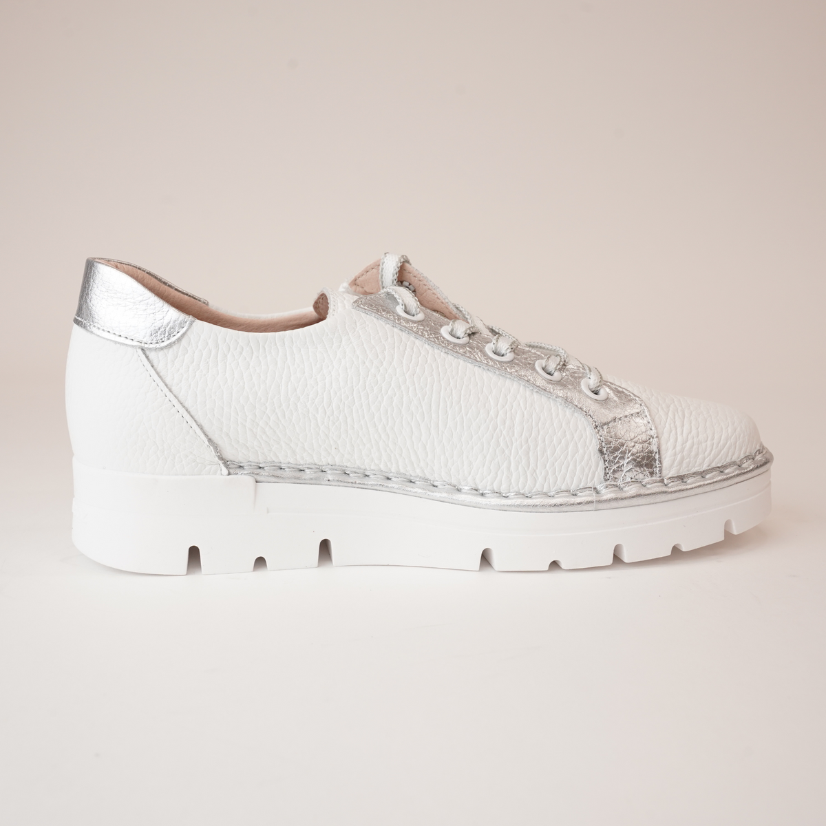 Js-2001 White/ Silver Leather Sneakers - JOSE SAENZ | Shouz