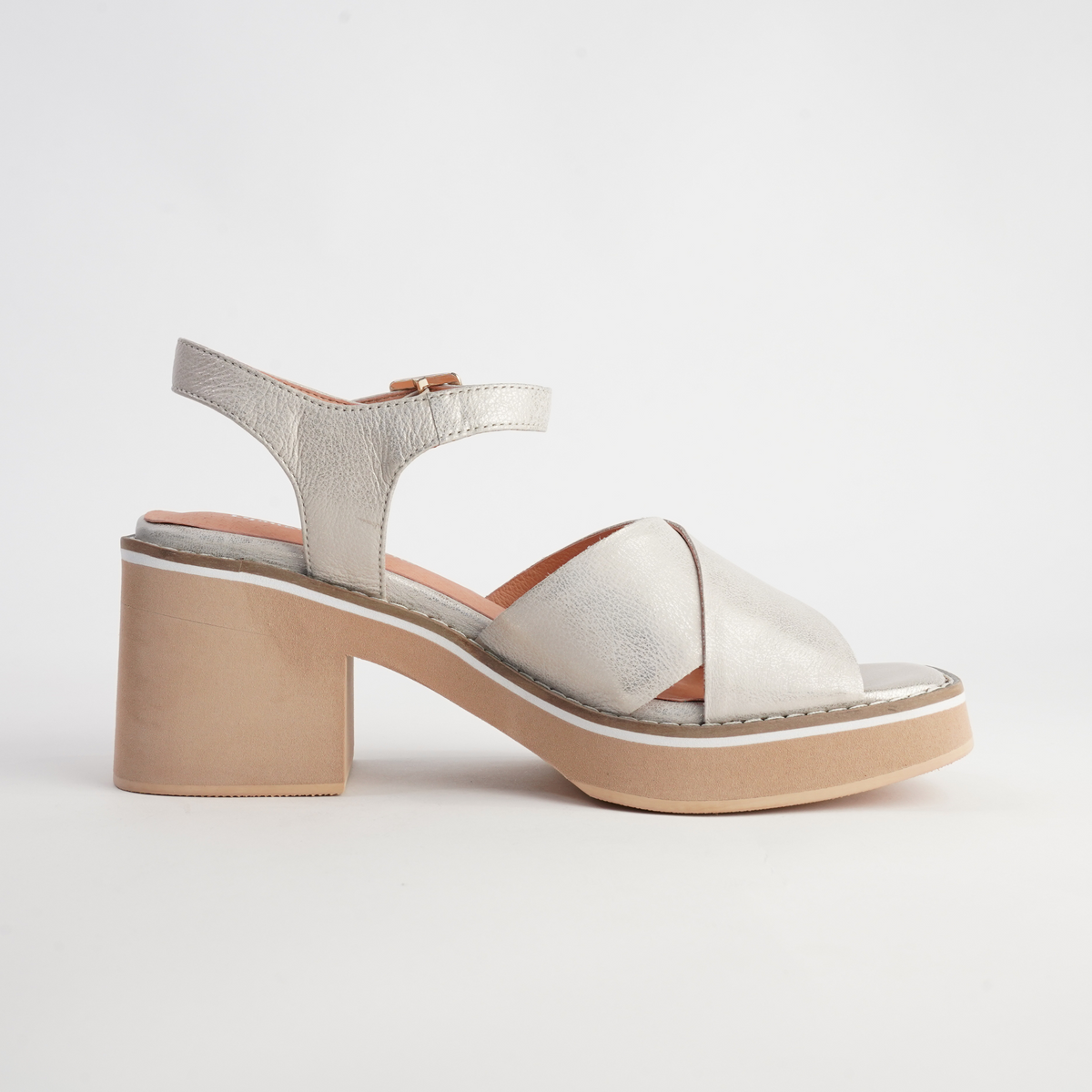 Jemi Beige And Gold Wash Leather Heels - DJANGO AND JULIETTE | Shouz
