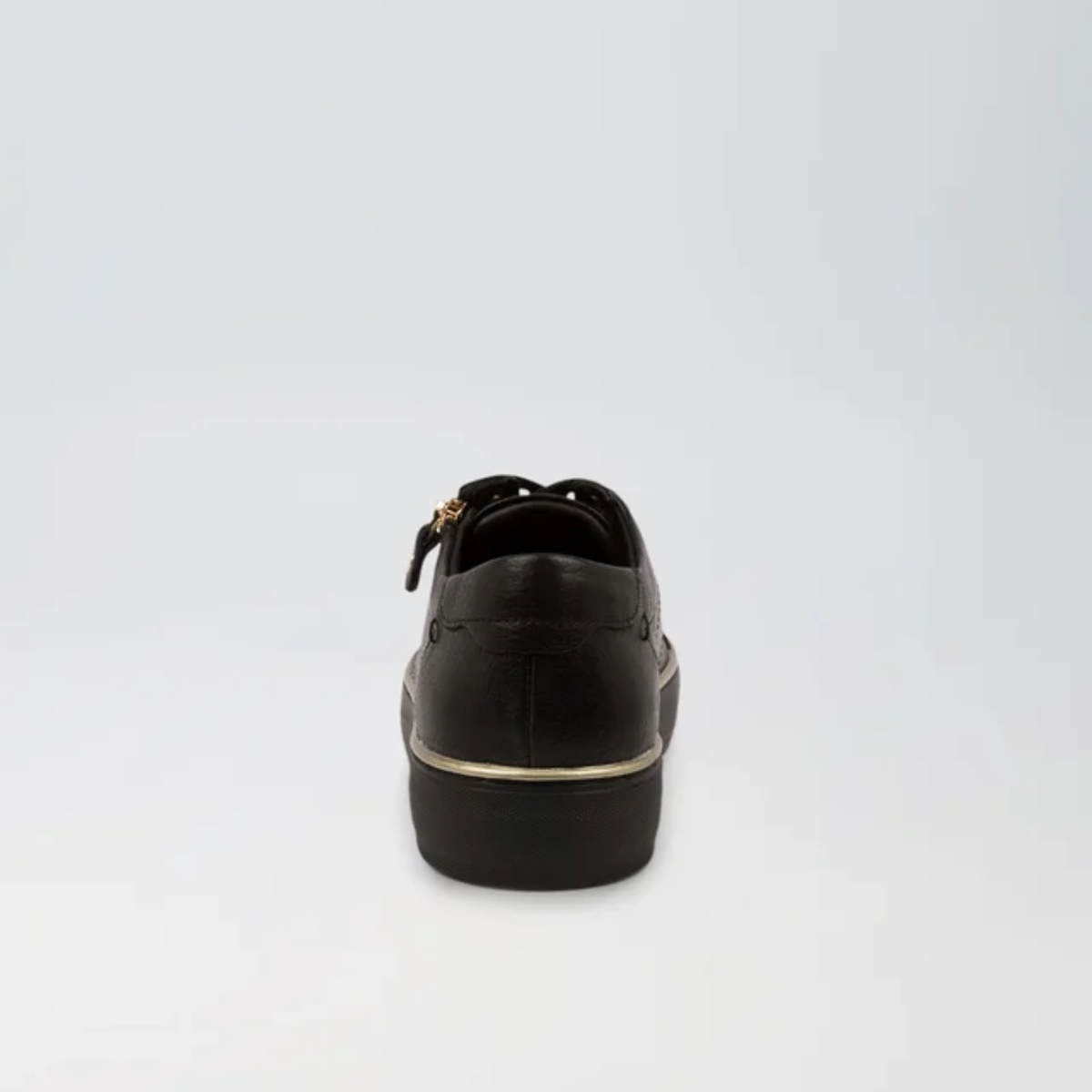 Froggy Black Leather Sneakers - DJANGO AND JULIETTE | Shouz