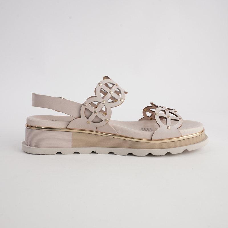 Carola Almond Leather Sandals
