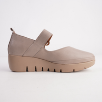 Solo Dark Stone Leather Flats - SALA | Shouz