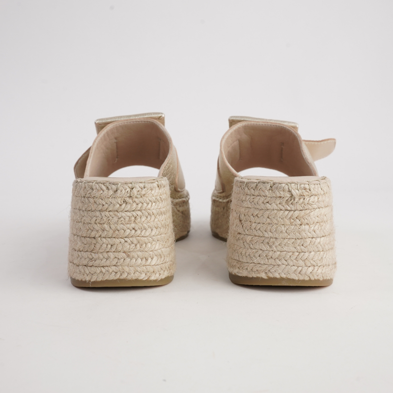 Vi-75317 Oro 13 Leather Wedges