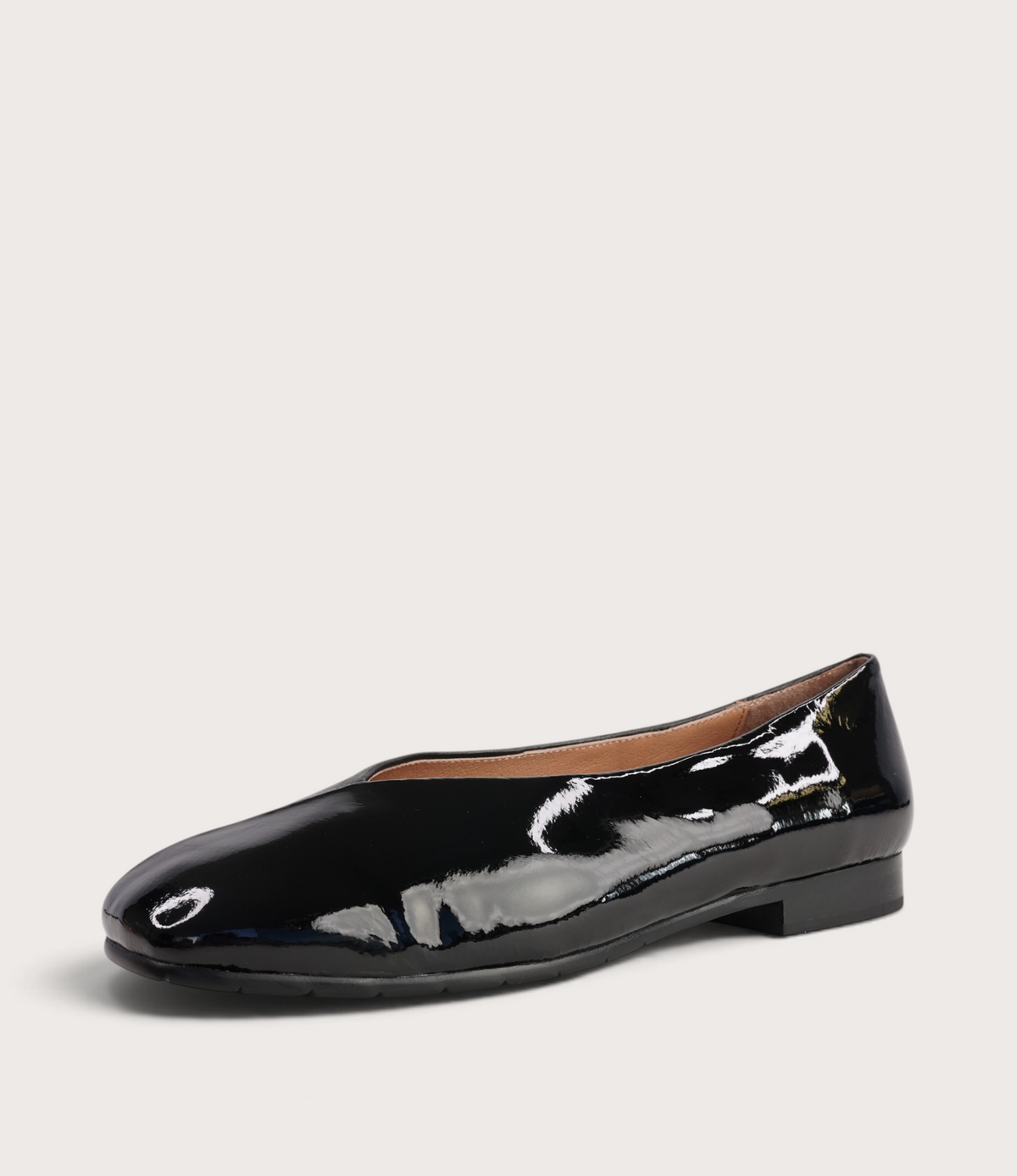 Paydes Black Patent/ Black Leather Flats
