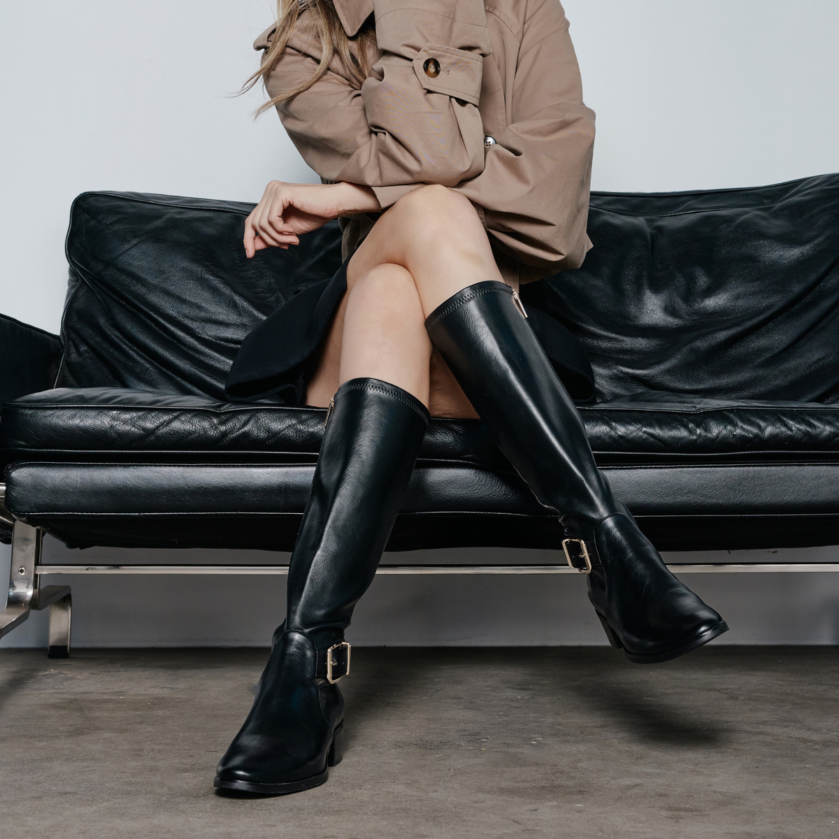 Teca Black Stretch Smooth Boots - DJANGO AND JULIETTE | Shouz