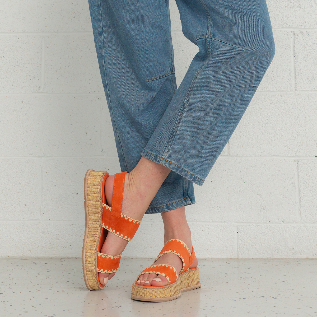 Vera Dark Orange Suede Sandals - DJANGO AND JULIETTE | Shouz