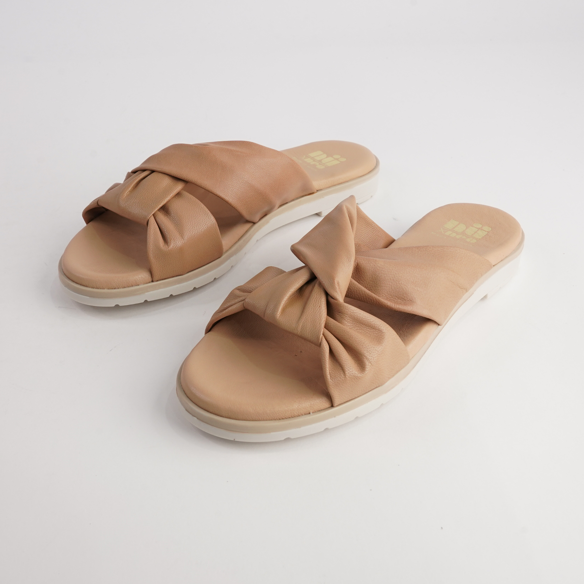 Winona Camel Cab Leather Slides - NU BY NEO | Shouz