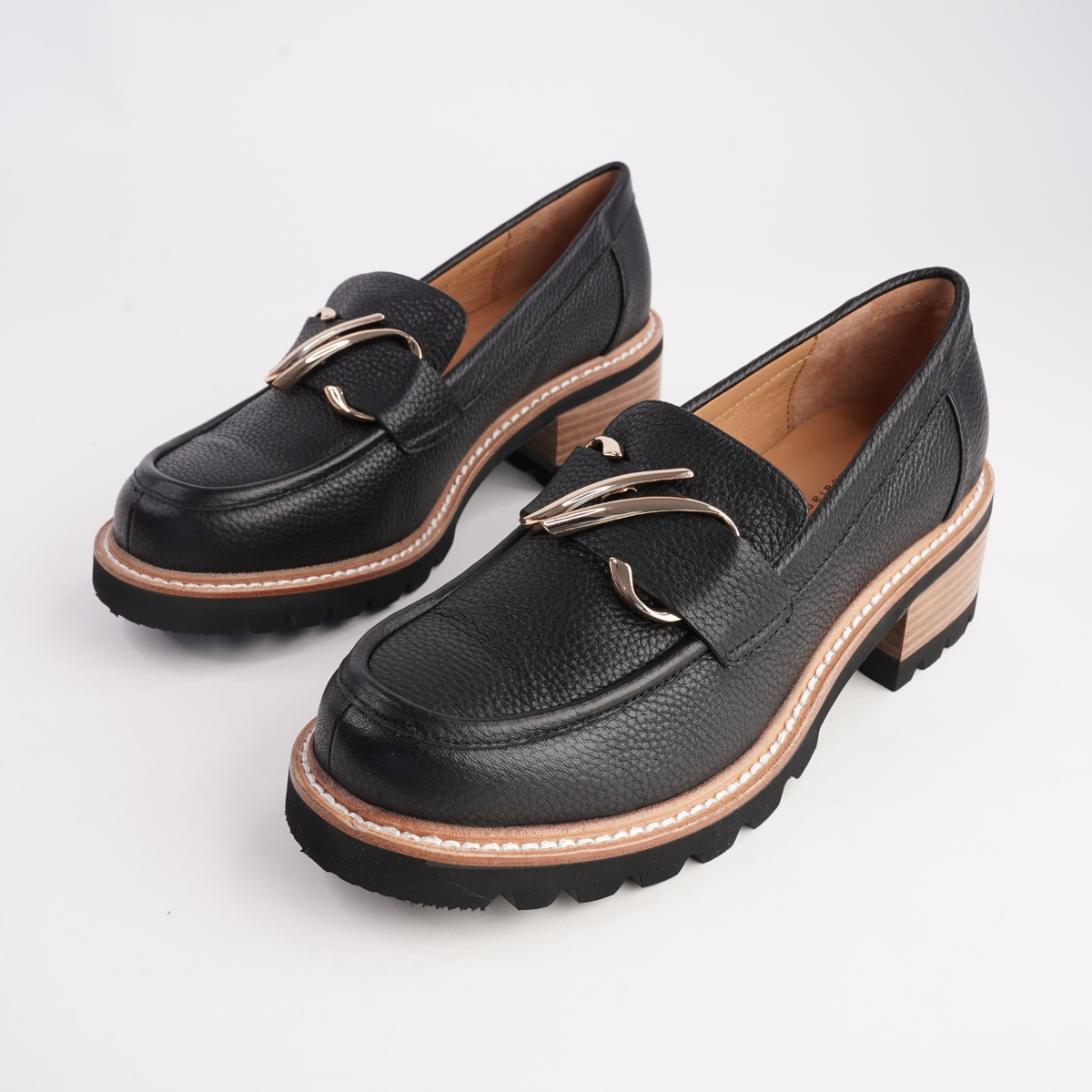 Dylan Black Leather Heeled Loafers - BRESLEY | Shouz