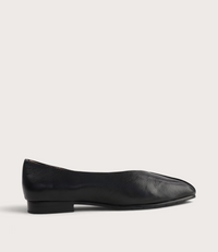 Paydes Black Patent/ Black Leather Flats