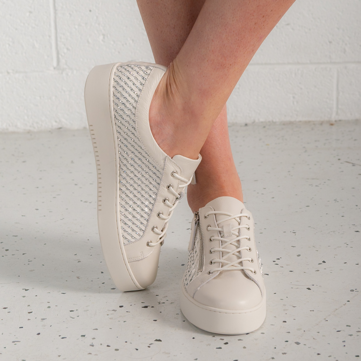 Lelah Ivory Multi Leather Sneakers - DJANGO AND JULIETTE | Shouz