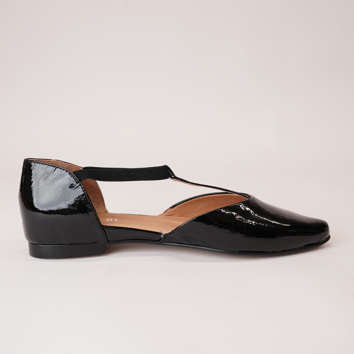 Saddie Black Patent Leather Flats - TOP END | Shouz