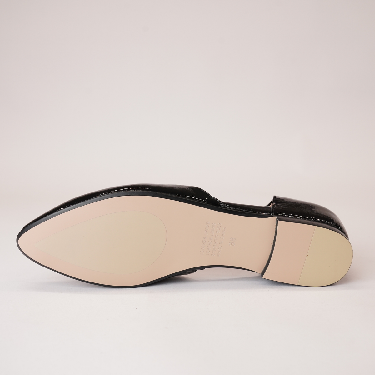 Saddie Black Patent Leather Flats - TOP END | Shouz