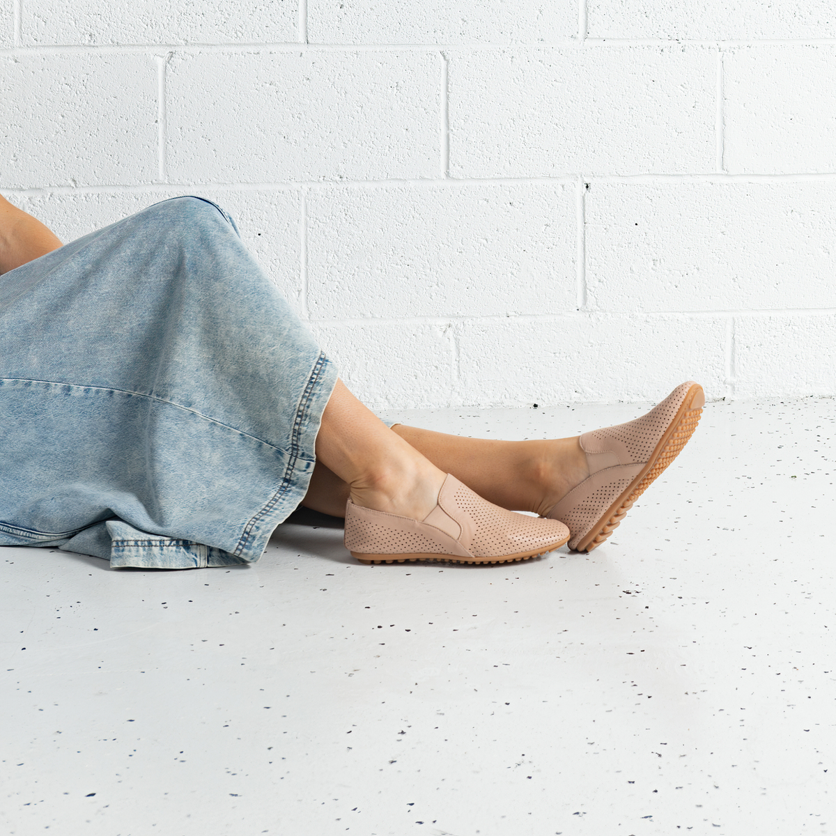 Bescara Cappuccino Leather Flats