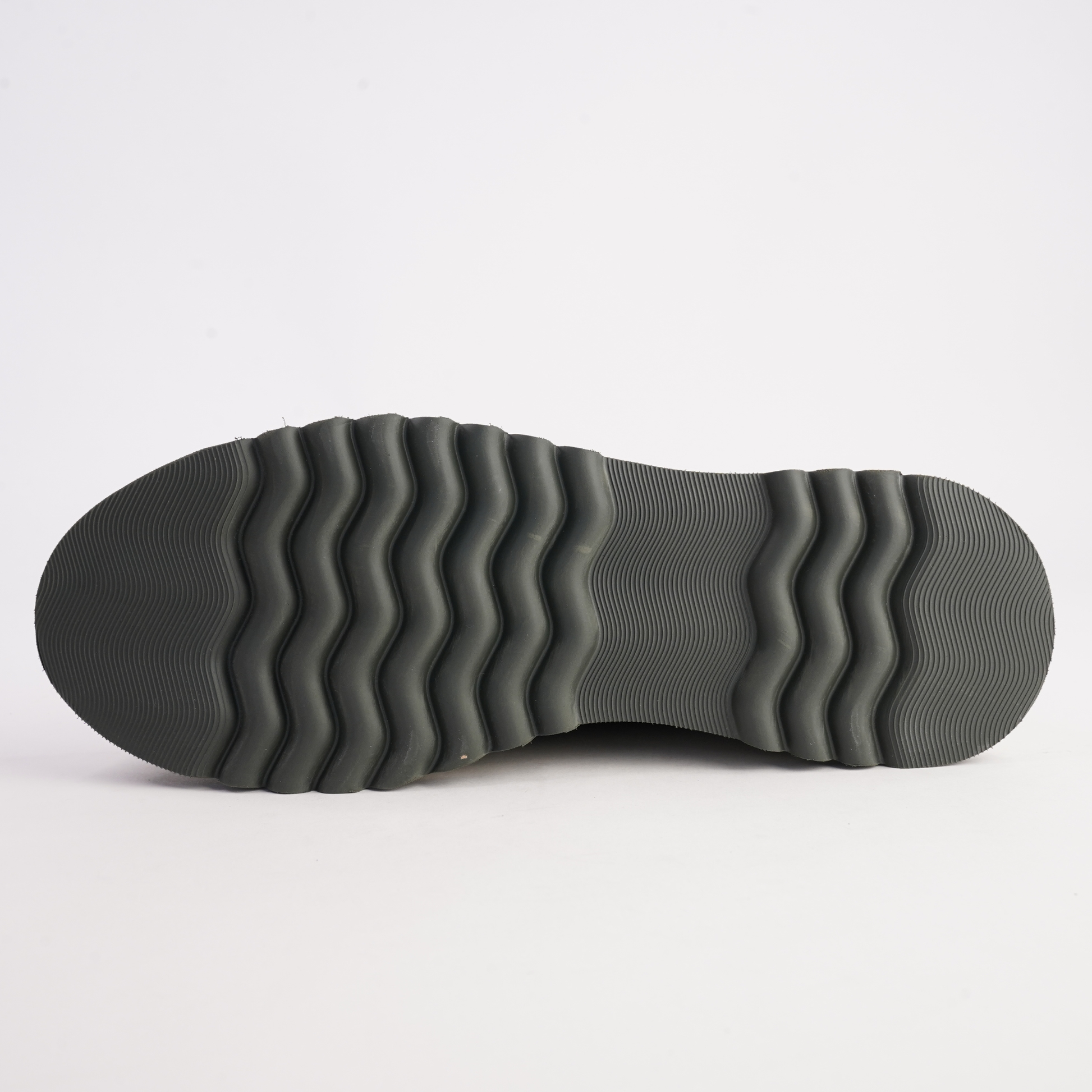 Eammes Olive/ Milk Leather Sneakers