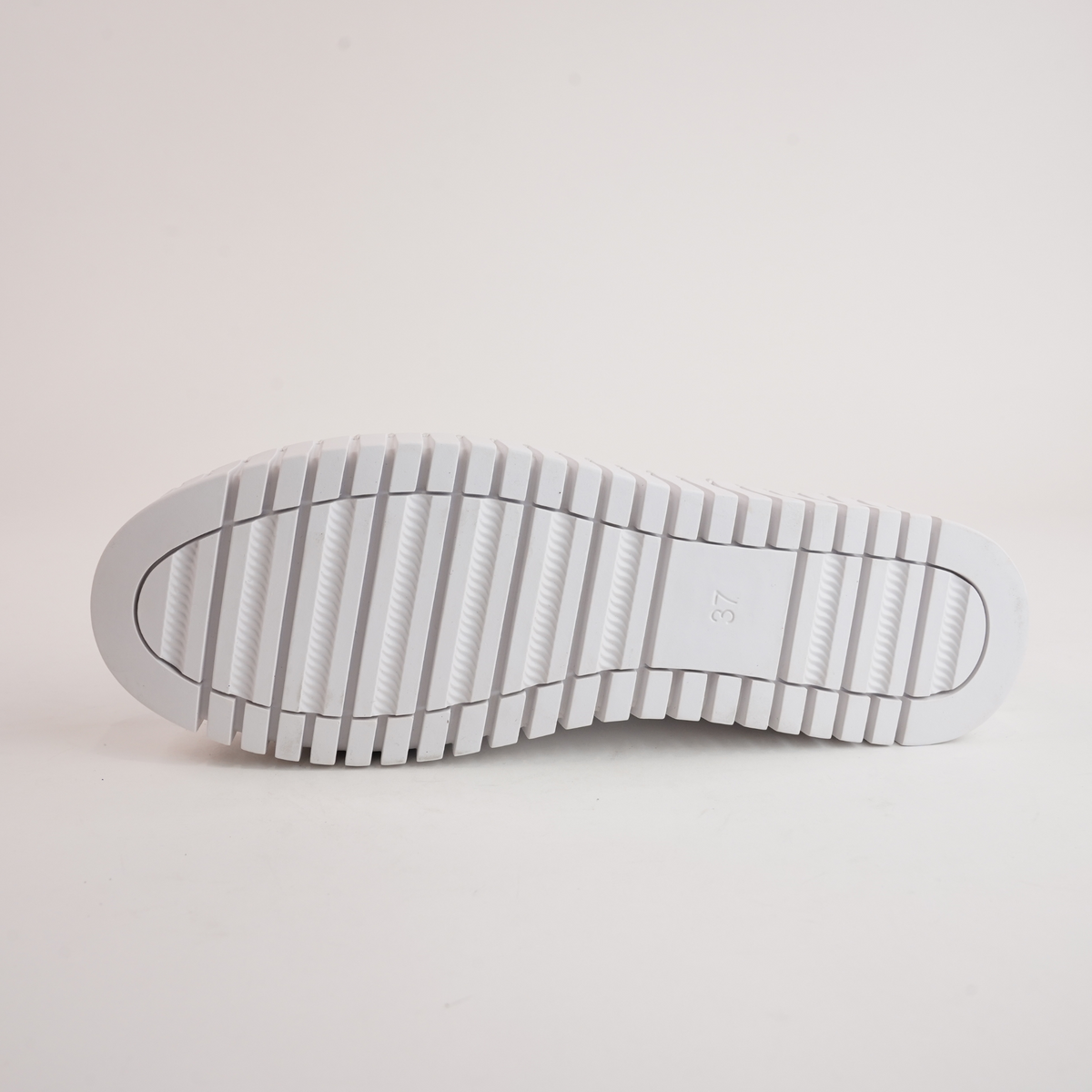 Brodies White Leather Sneakers - DJANGO AND JULIETTE | Shouz