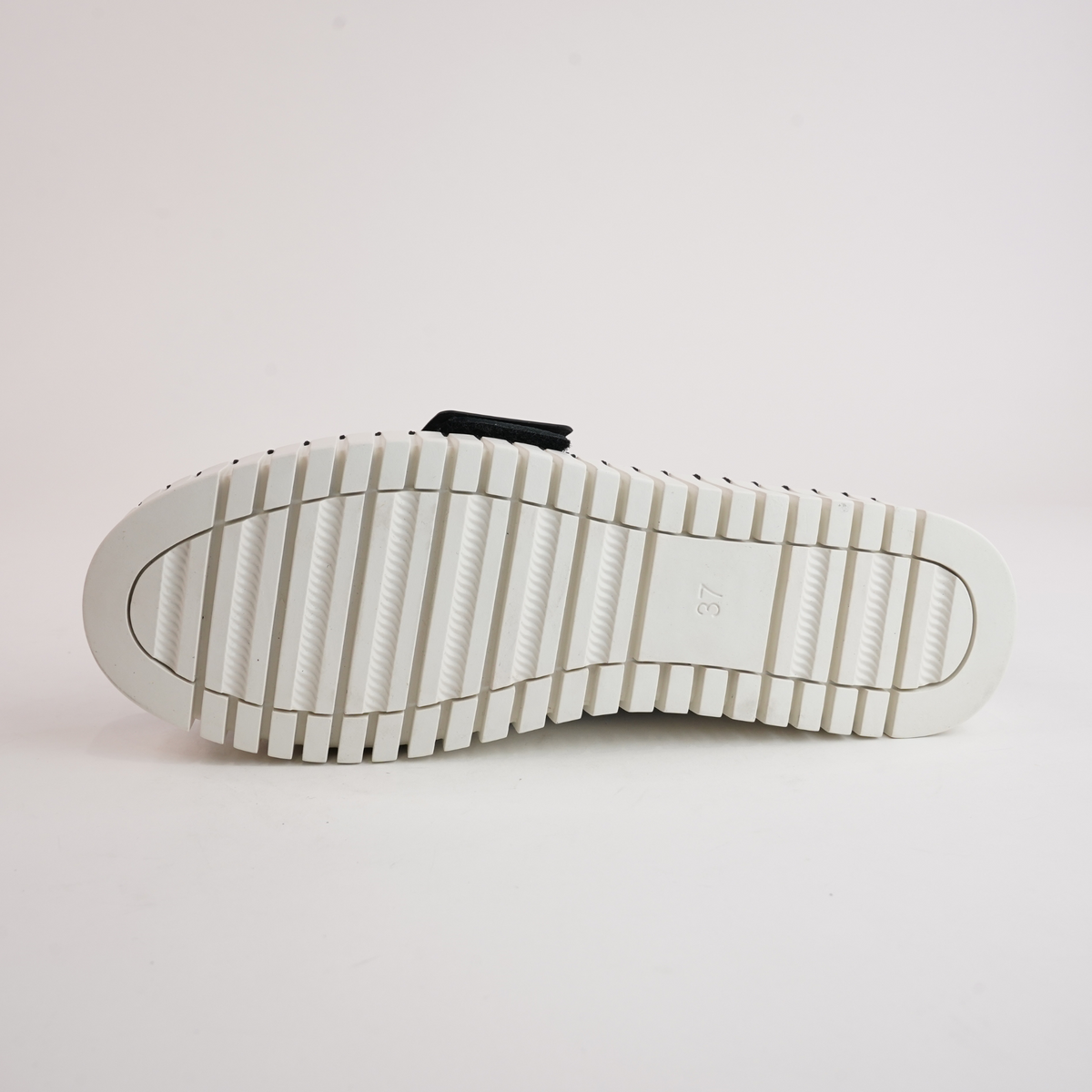 Belenna Black Patent/ Ivory Patent Leather Sneakers - DJANGO AND JULIETTE | Shouz