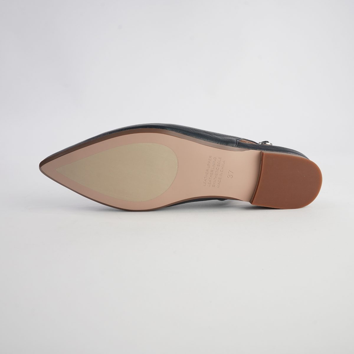 Yeska Navy Leather/ Ivory Flats