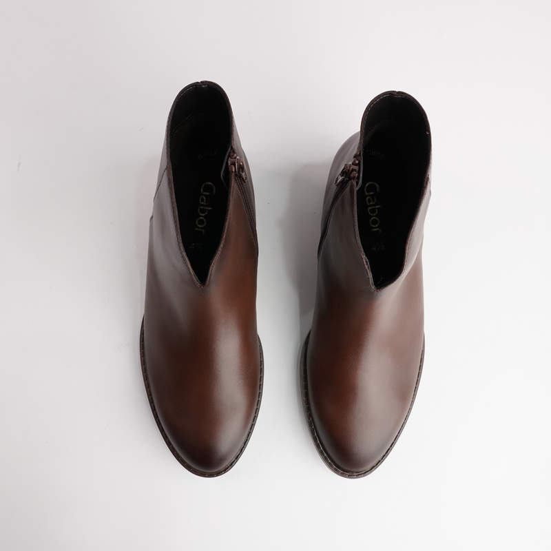 Jacky Chestnut Leather Ankle Boots