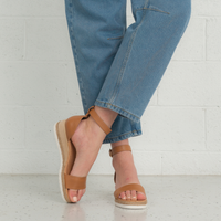 Idola Dark Tan Leather Wedges