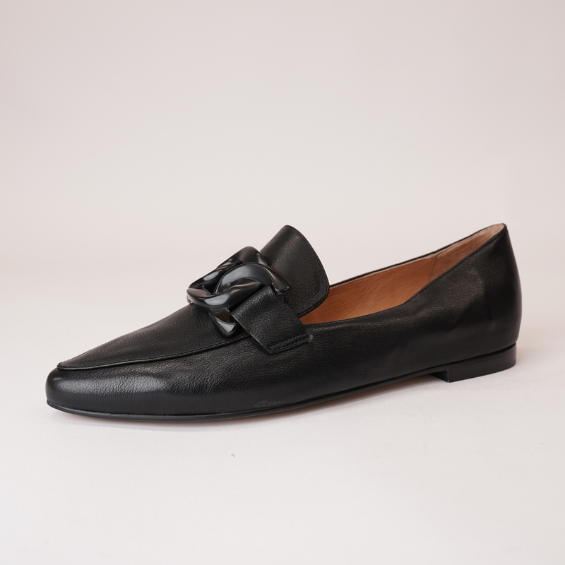 Socoros Black Leather Loafers