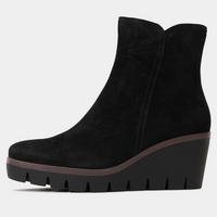 Nerrie Black Suede Wedge Boots