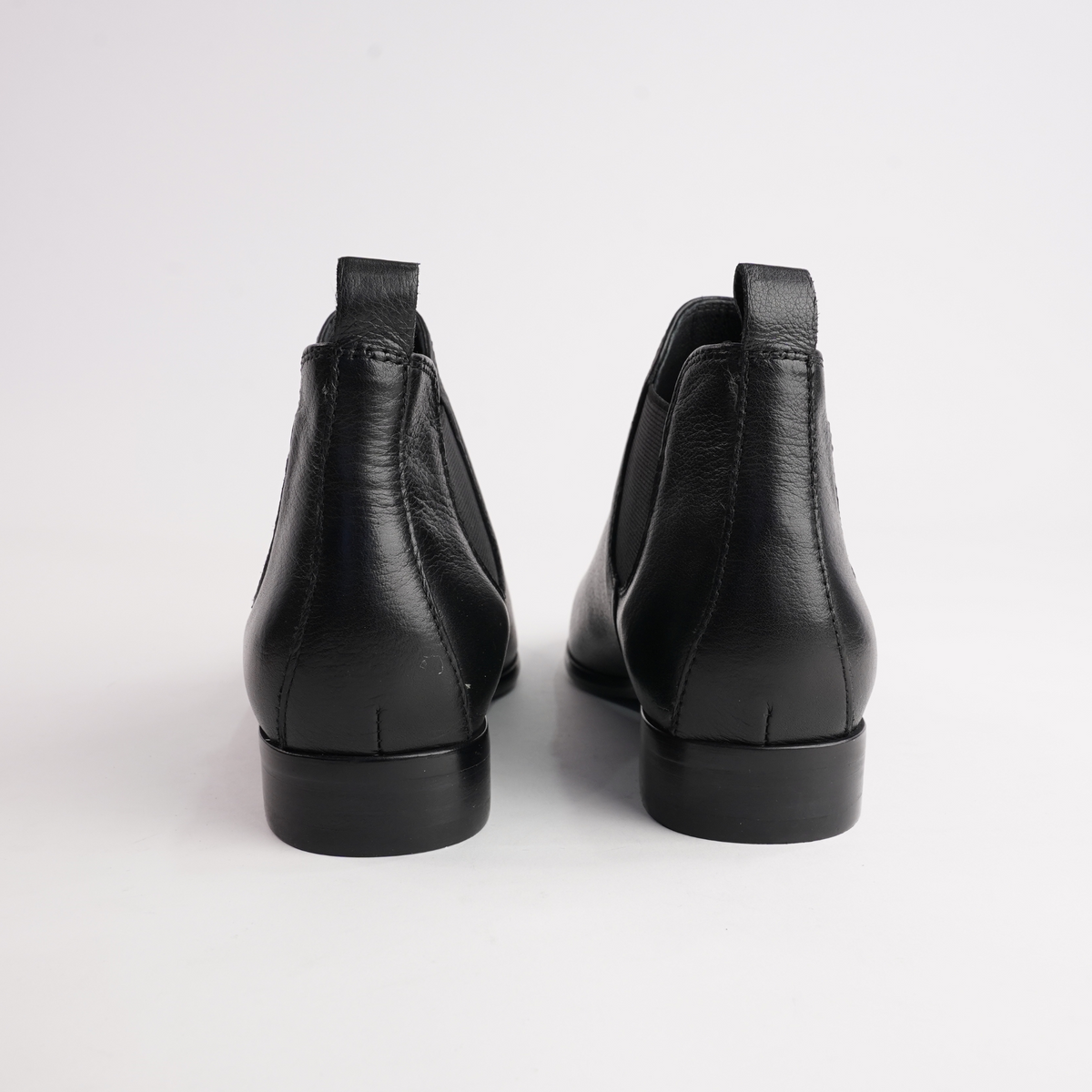 Quatisse Black Leather Ankle Boots