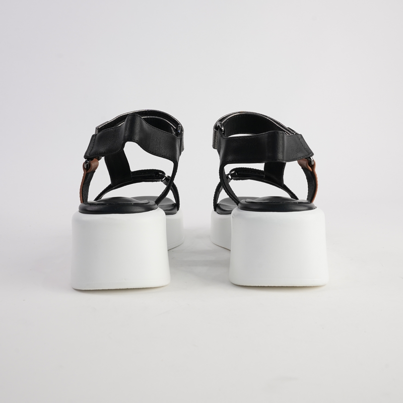 Roz Black/ Silver Leather Sandals