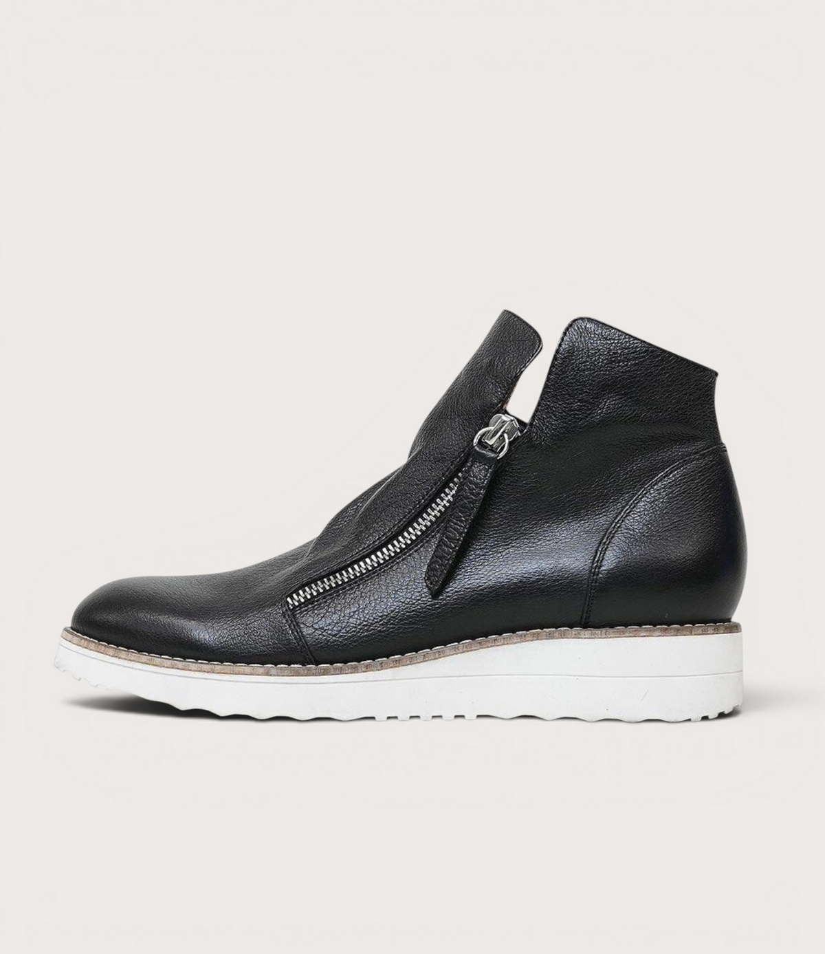 Ohmy Black Leather Ankle Boots