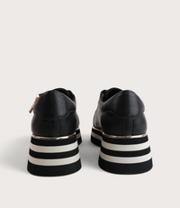 Eammes Black Leather Sneakers