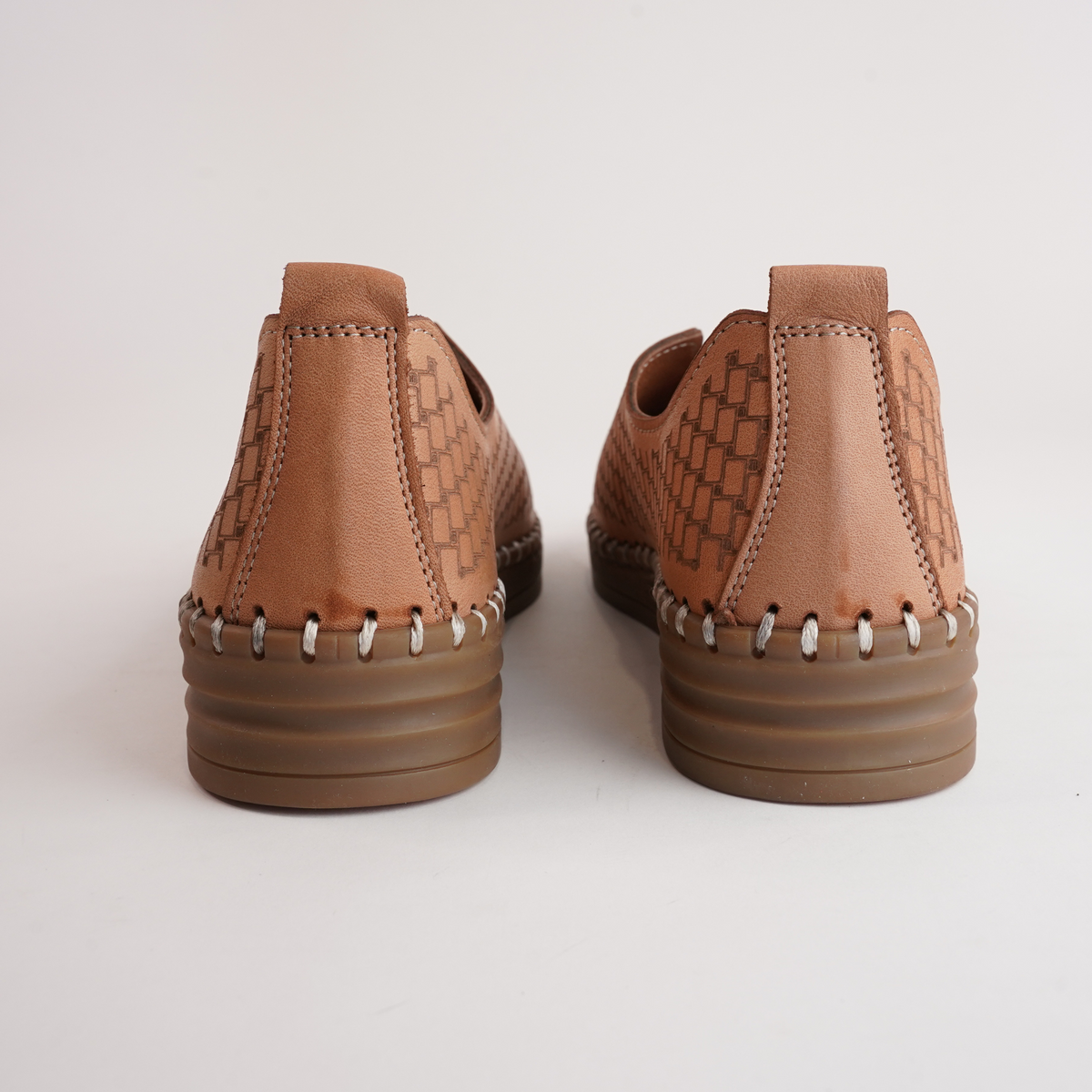 Lassy Coconut Leather Sneakers - SALA | Shouz