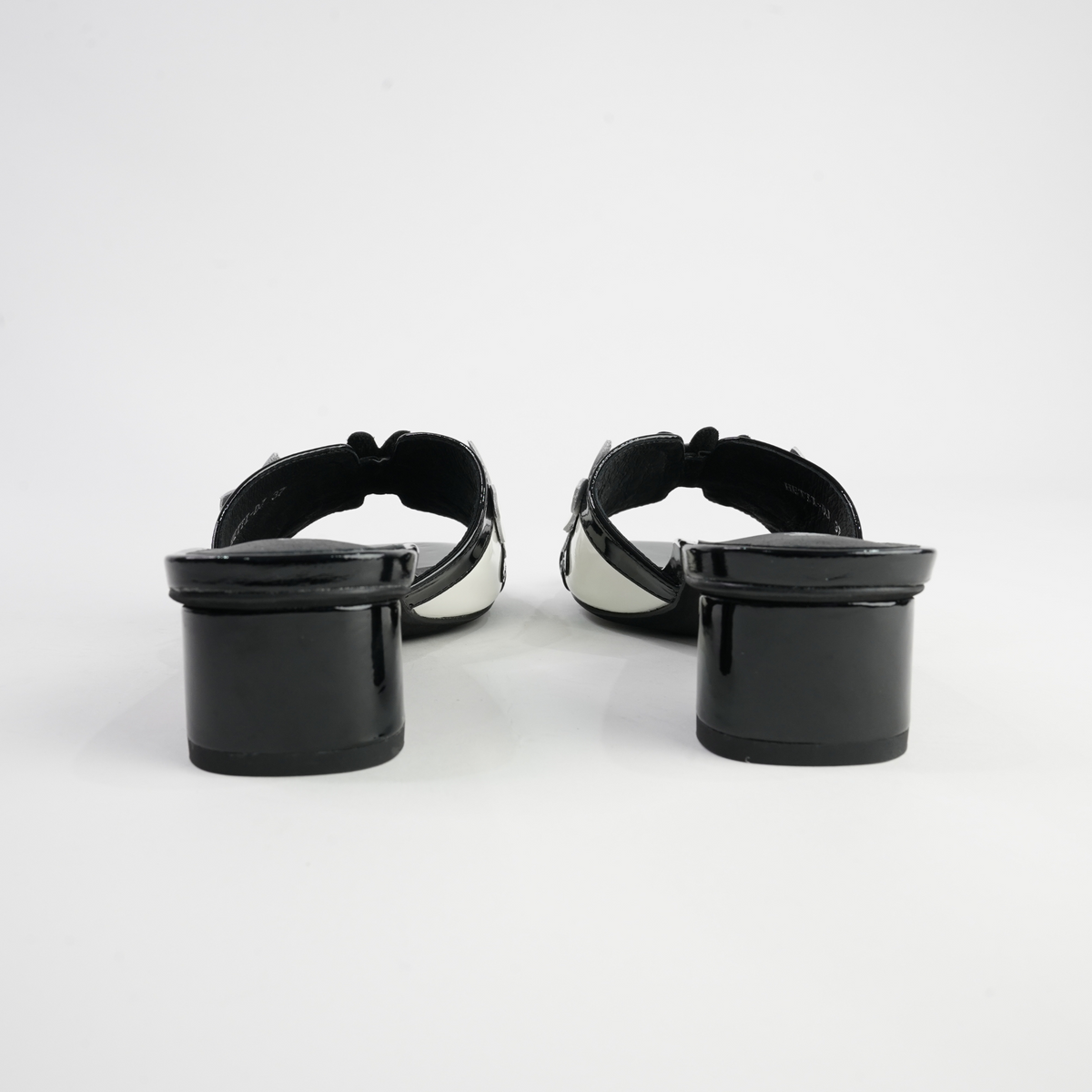 Hetti Black/ White Patent Leather Heels - DJANGO AND JULIETTE | Shouz