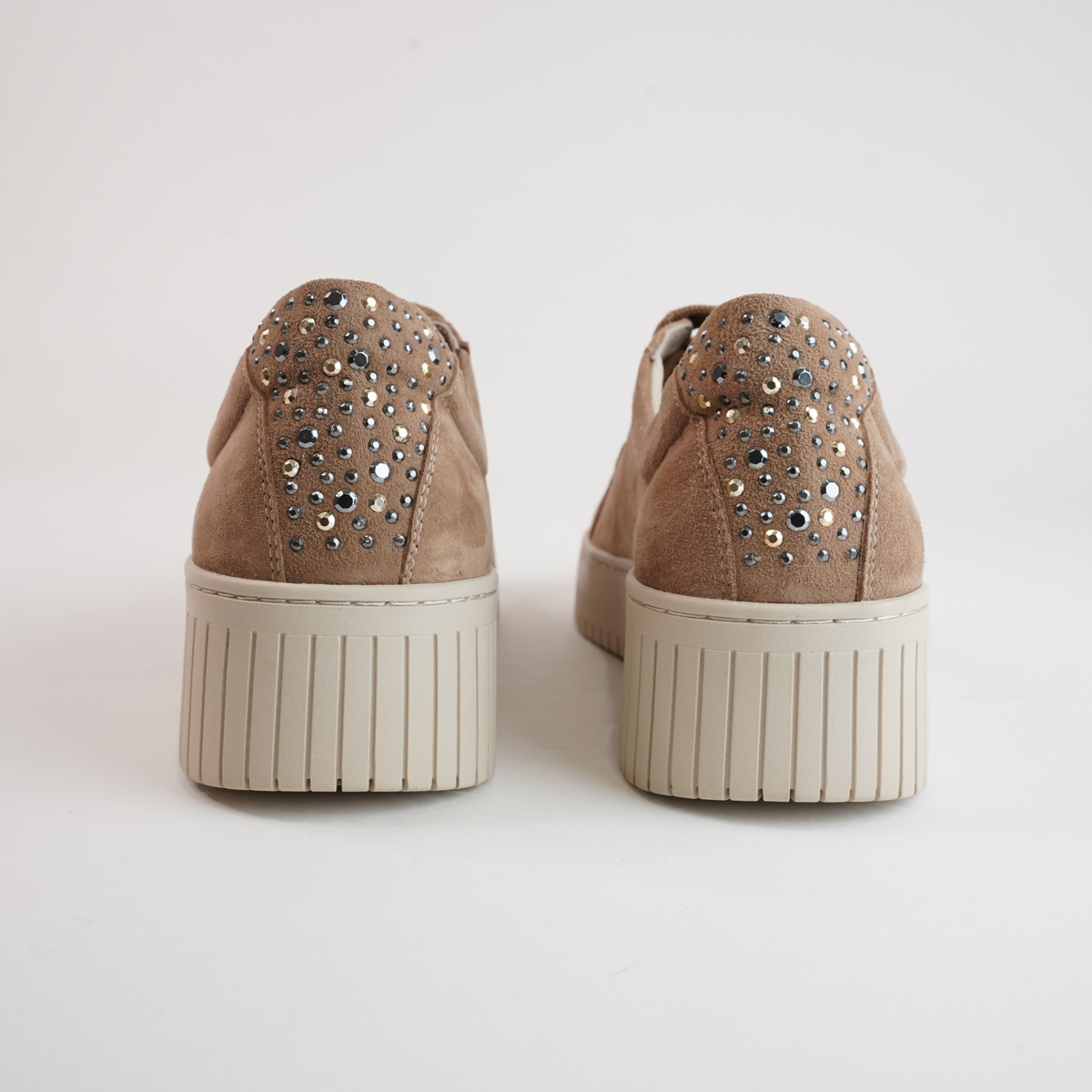 Kees Light Choc Suede Leather Sneakers - DJANGO AND JULIETTE | Shouz