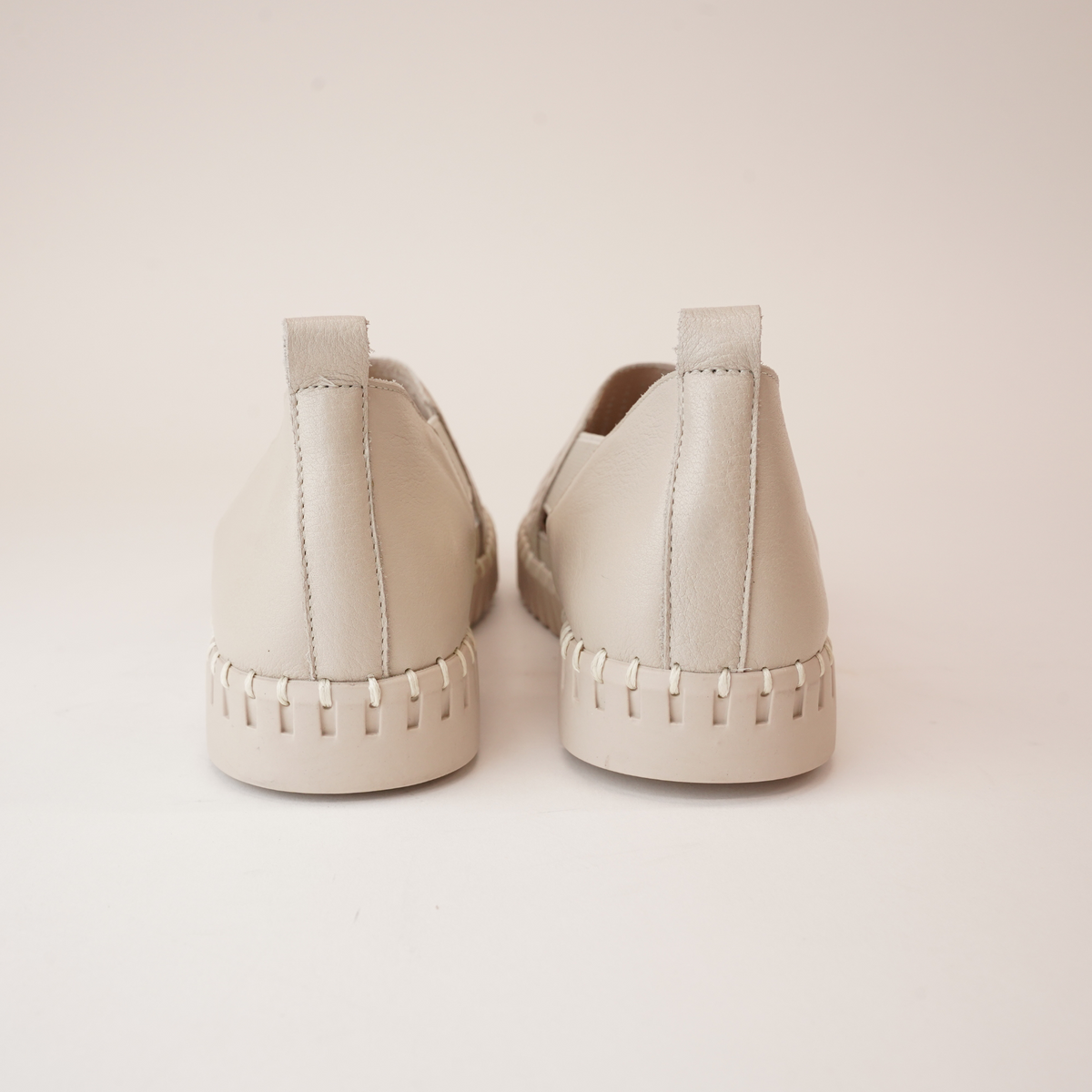 Habiki Almond Leather Sneakers - DJANGO AND JULIETTE | Shouz