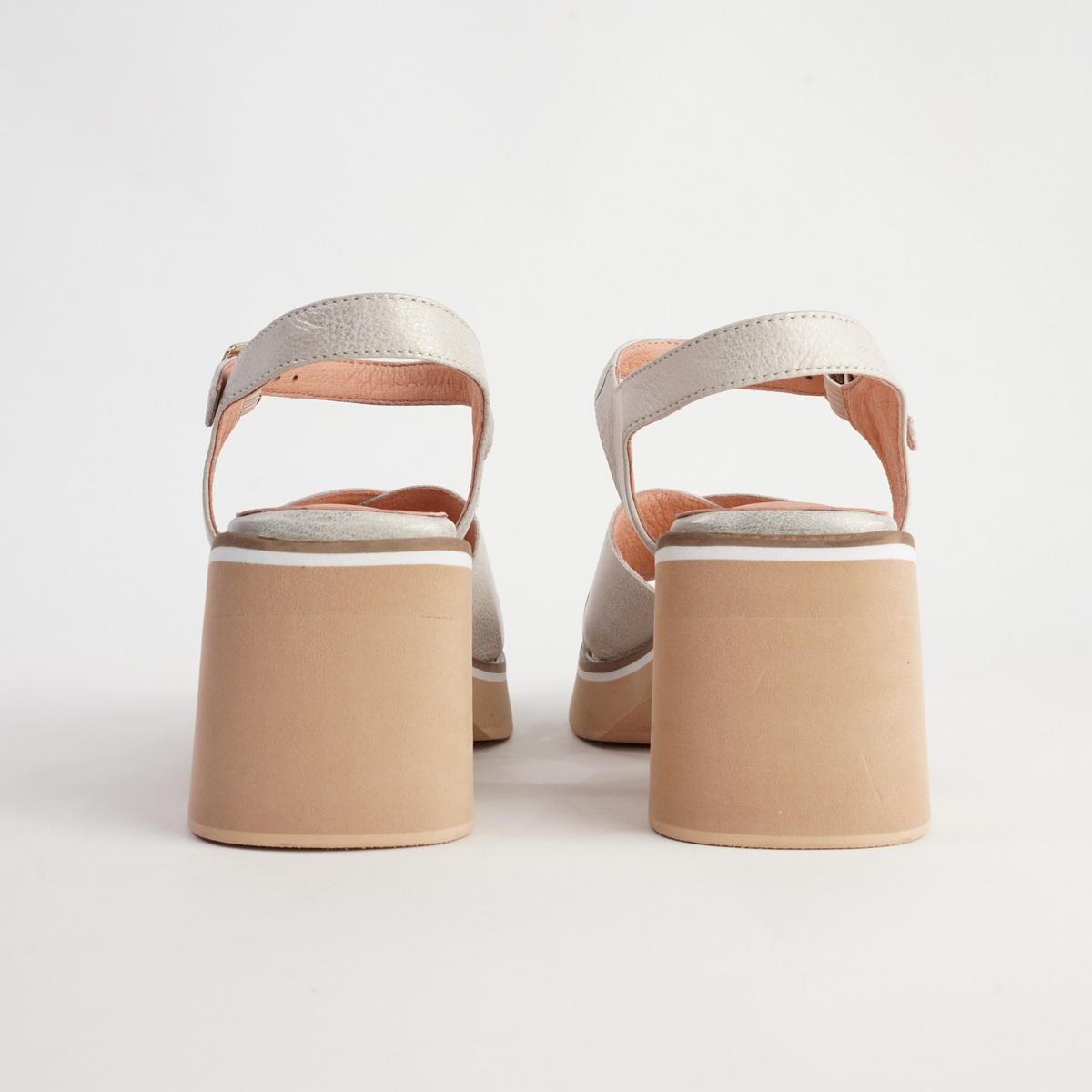 Jemi Beige And Gold Wash Leather Heels - DJANGO AND JULIETTE | Shouz
