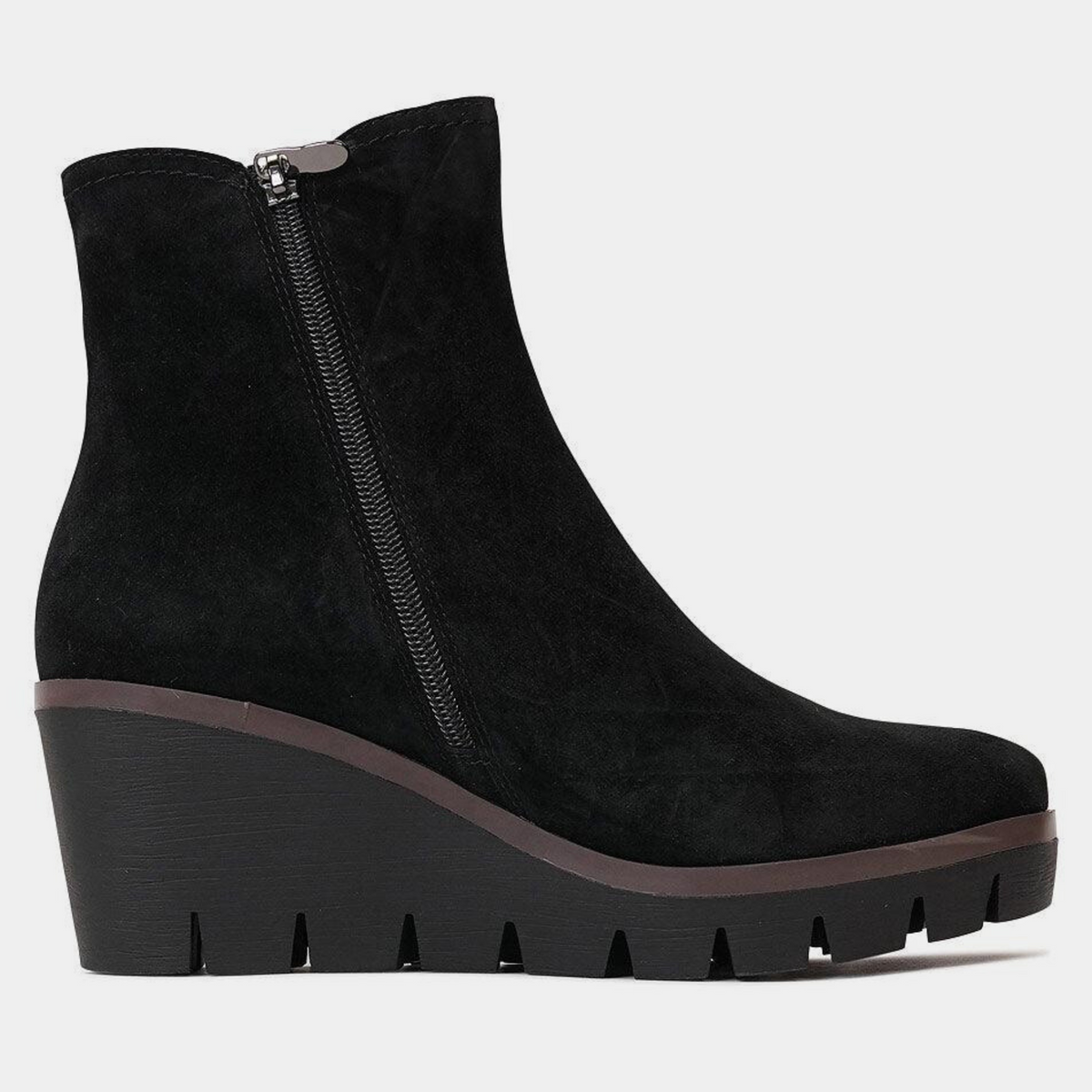 Nerrie Black Suede Wedge Boots - DJANGO AND JULIETTE | Shouz