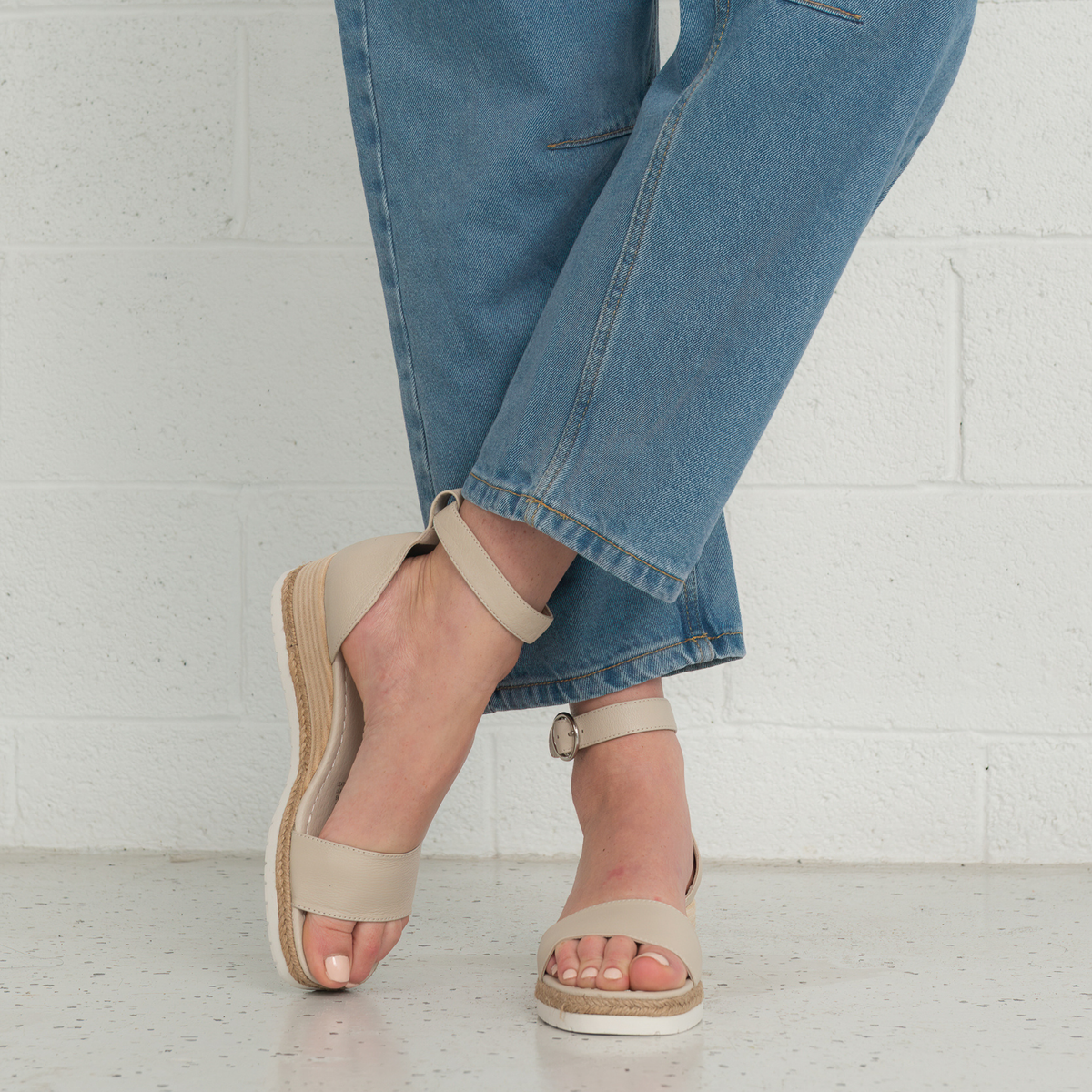 Idola Almond Leather Wedges - DJANGO AND JULIETTE | Shouz