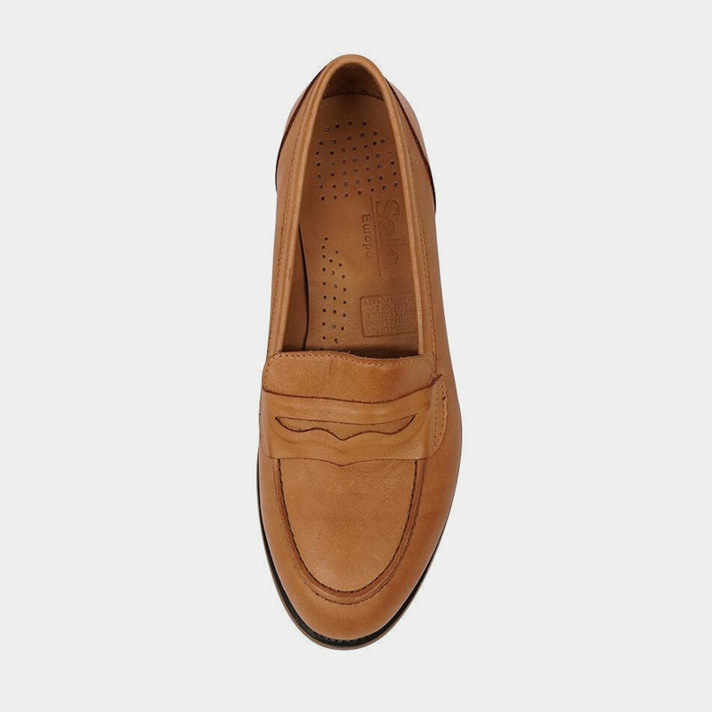 Gala Coconut Leather Loafers