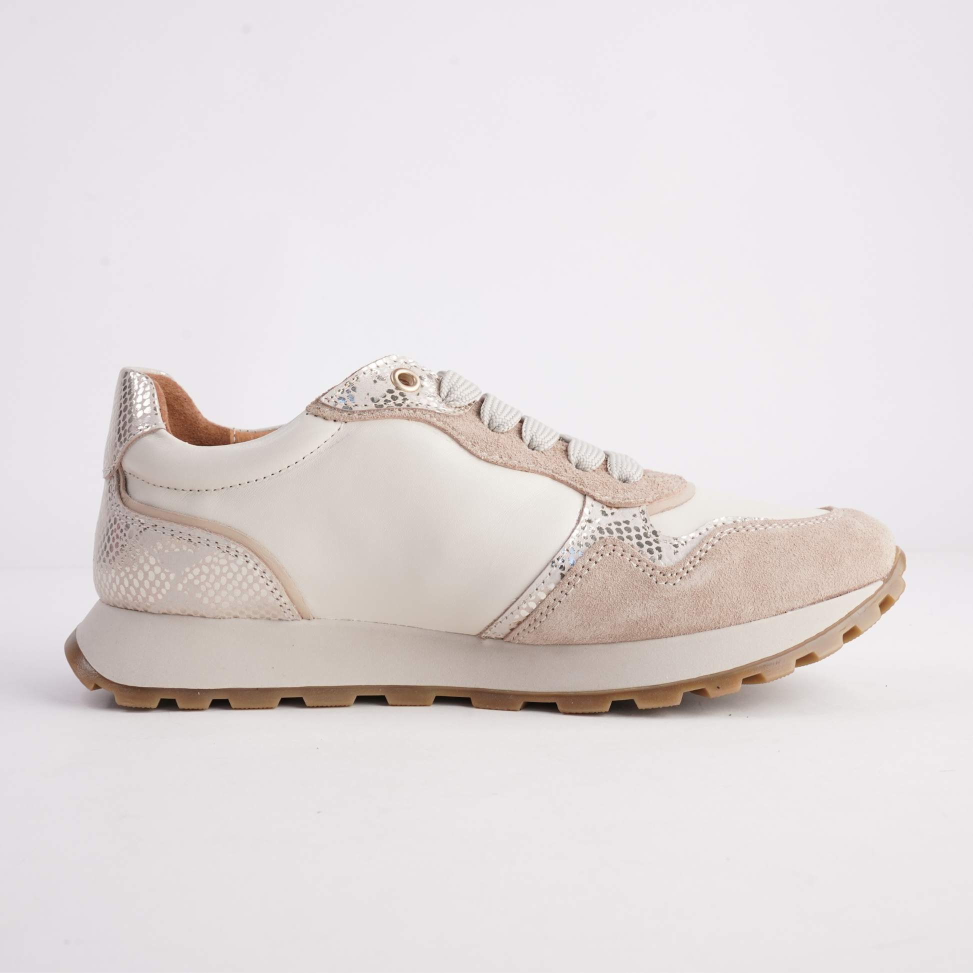 Murphy Crema Combo Leather Sneakers - SALA | Shouz