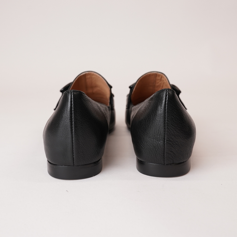 Socoros Black Leather Loafers