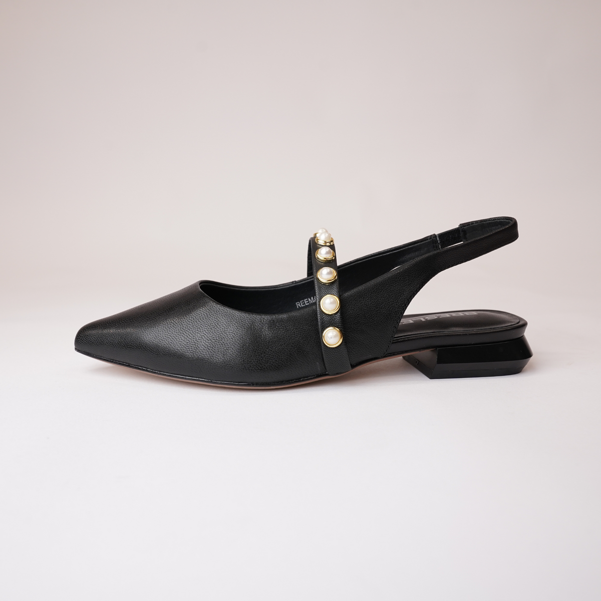 Reema Black Leather Flats - BRESLEY | Shouz