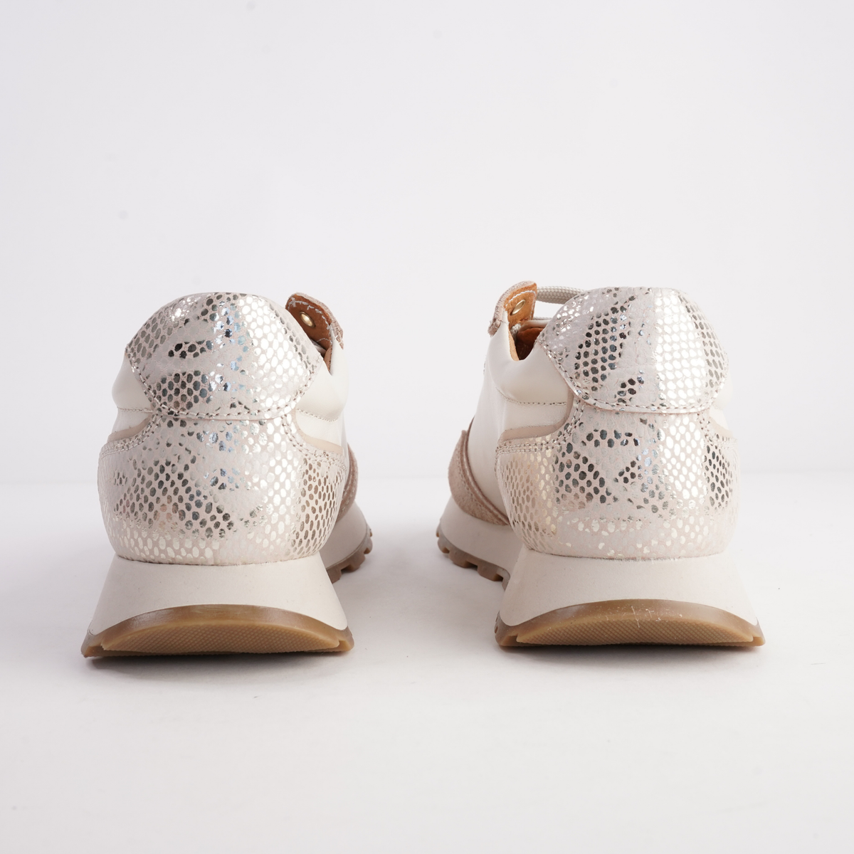 Murphy Crema Combo Leather Sneakers - SALA | Shouz