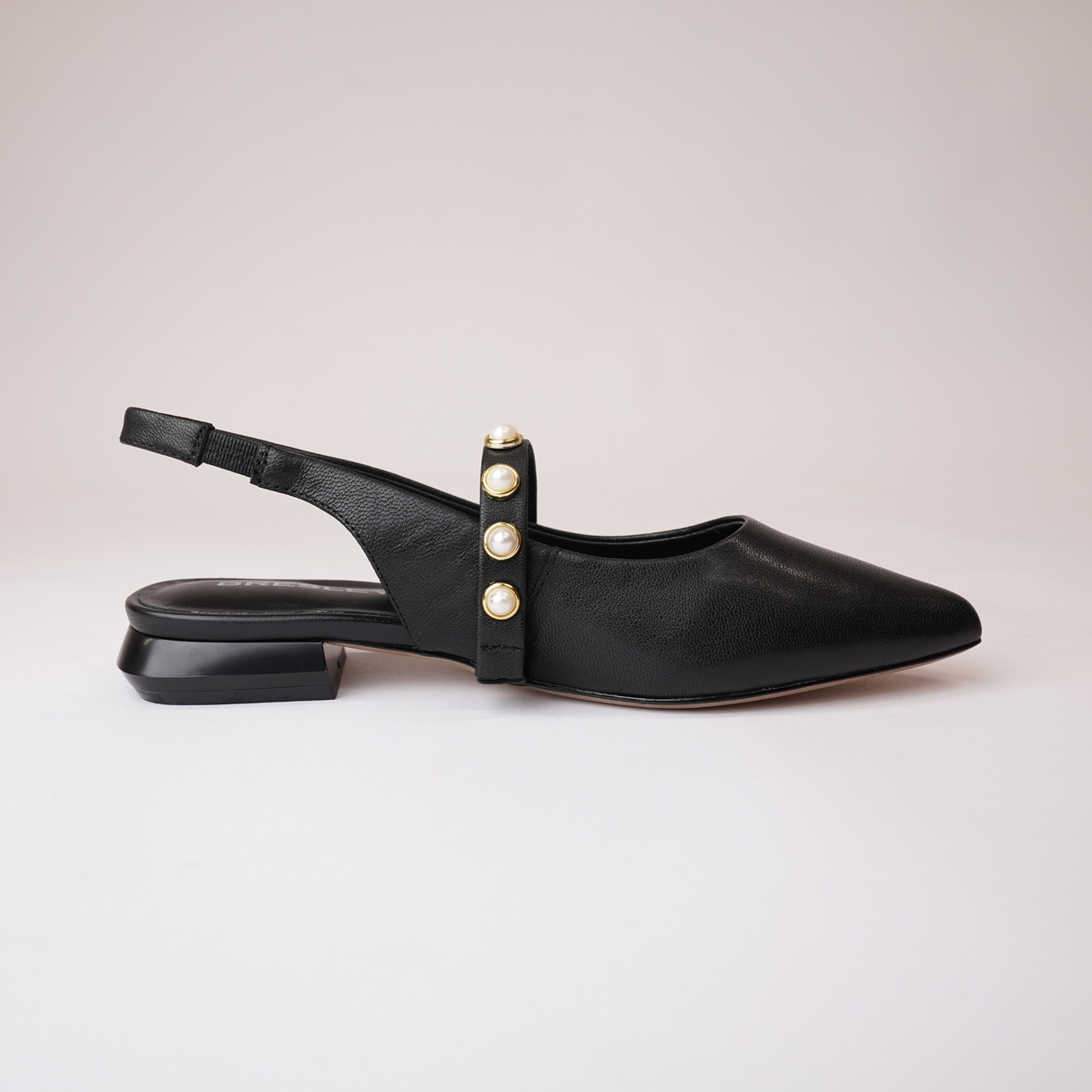 Reema Black Leather Flats - BRESLEY | Shouz
