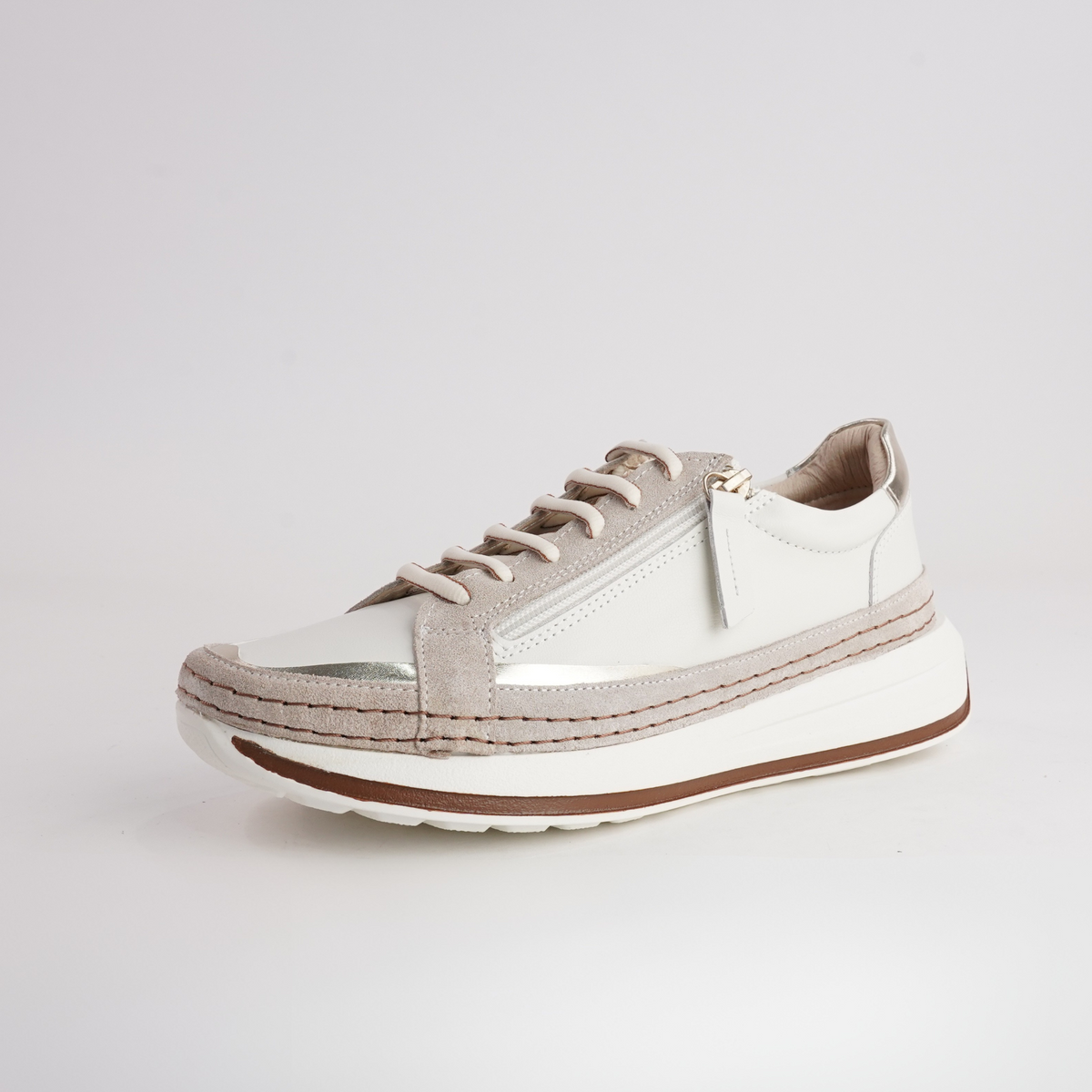 Vogue Crema Leather Sneakers - SALA | Shouz