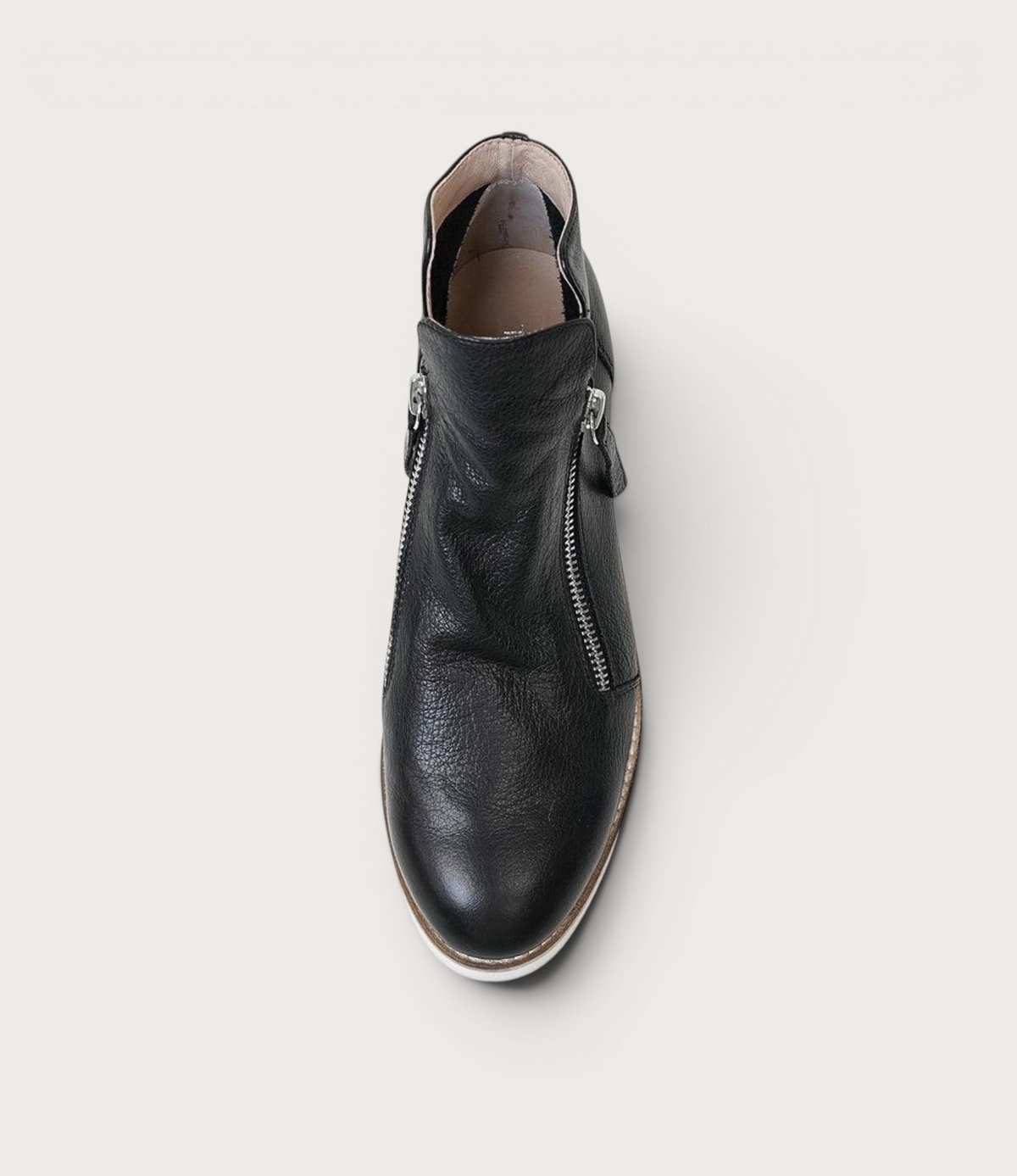 Ohmy Black Leather Ankle Boots